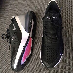 Nike Women's Air Max 270 Black/Metallic Silver-Phantom Size 8.5 Like New!